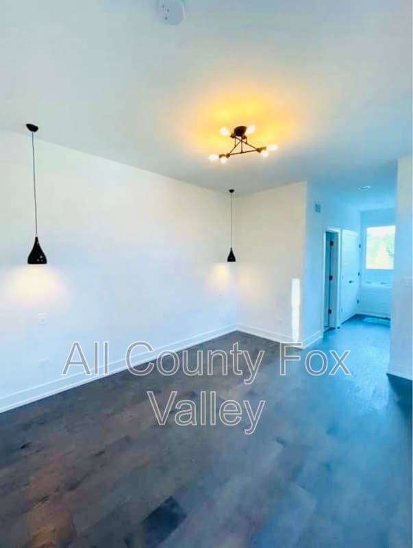 North Chicago House: 2318 Wallace Ave