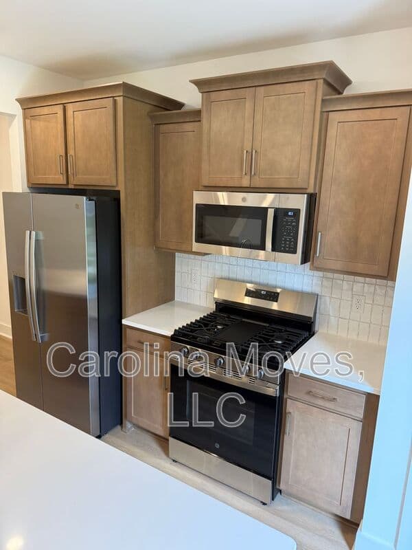 Fountain Inn Townhome: 508 Round Rock Way
