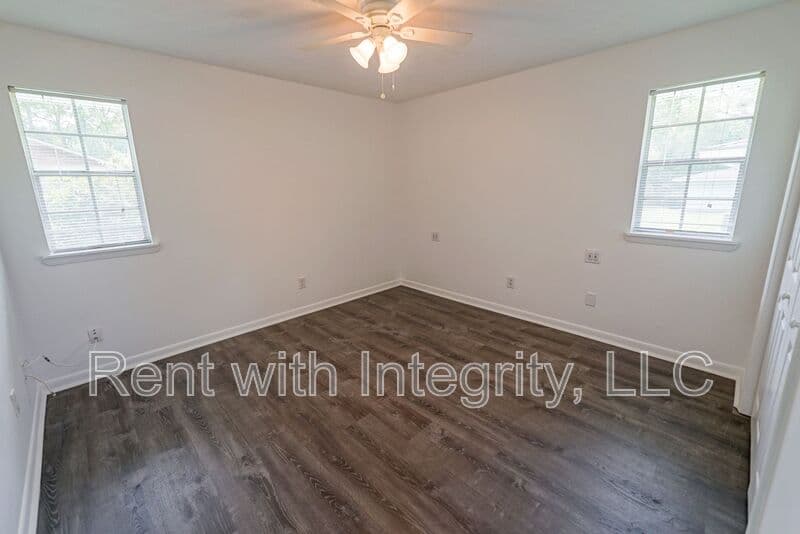Tallahassee House: 251-A Villas Ct. S