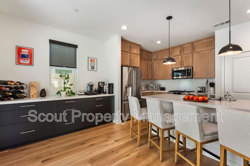 Temecula House: 32519 Brunello Way