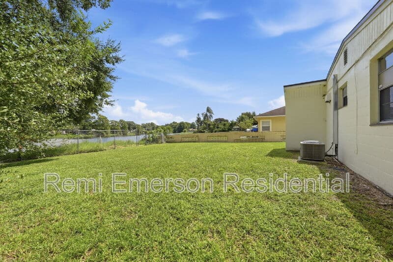 Orlando House: 3905 Wilts Street