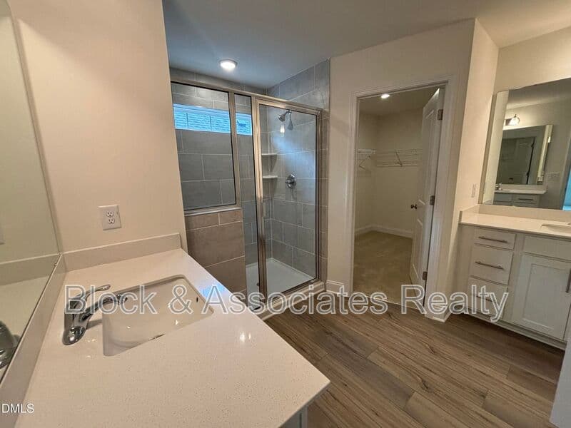 Raleigh House: 5128 Ranger Grove Way