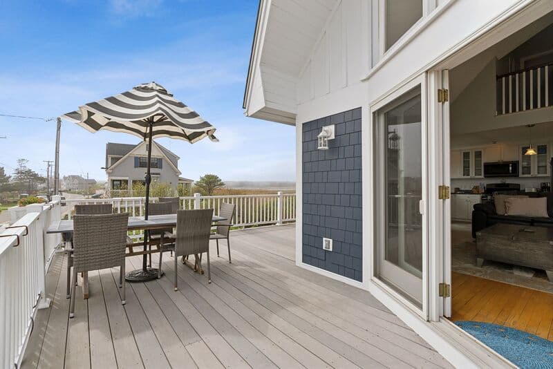 Wells House: 572 Ocean Avenue