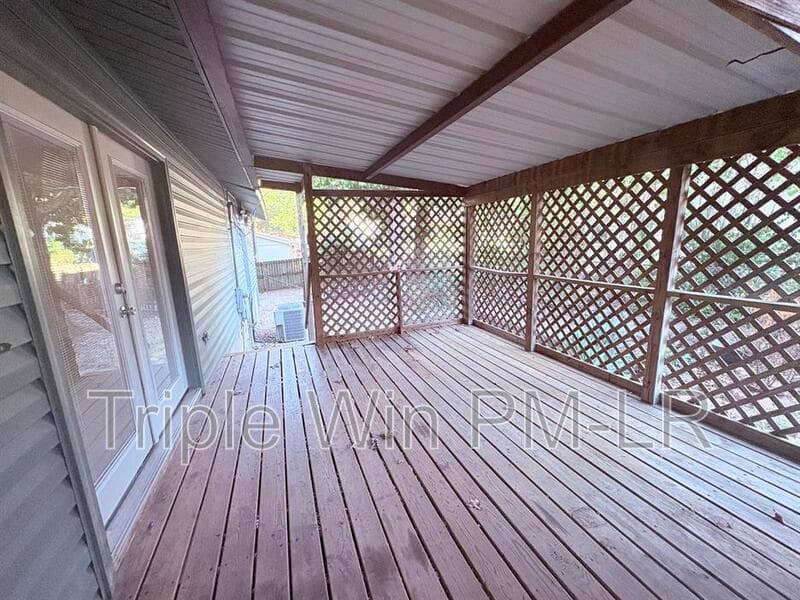 Little Rock House: 11819 Ashwood Drive