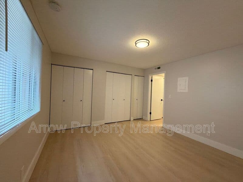 Lincoln House: 3619 North 60th Street