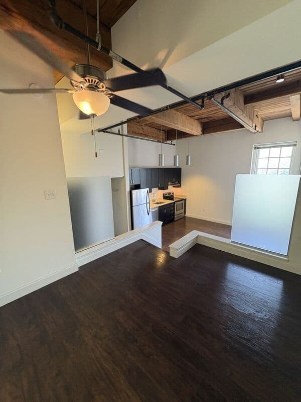 Baltimore Condo: 344 N. Charles Street