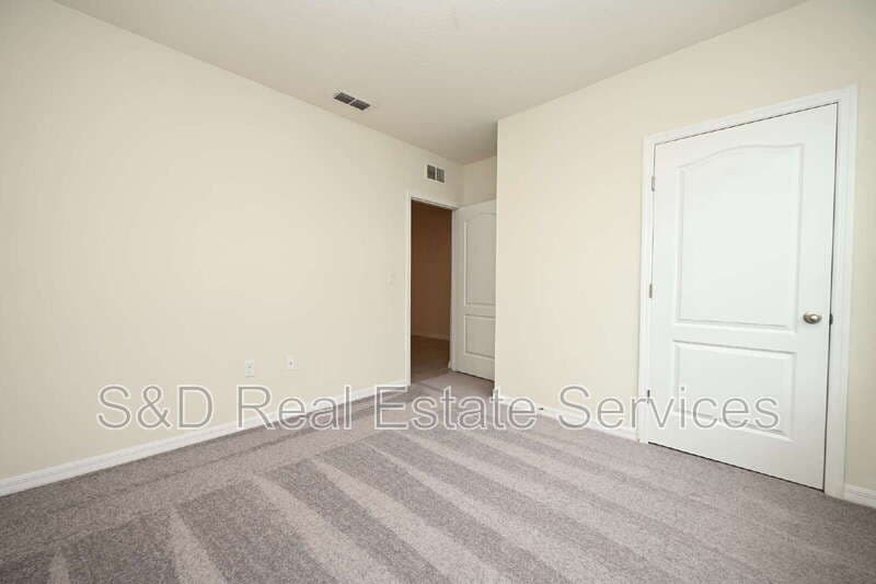 Lakeland House: 2548 Ryland Falls Drive