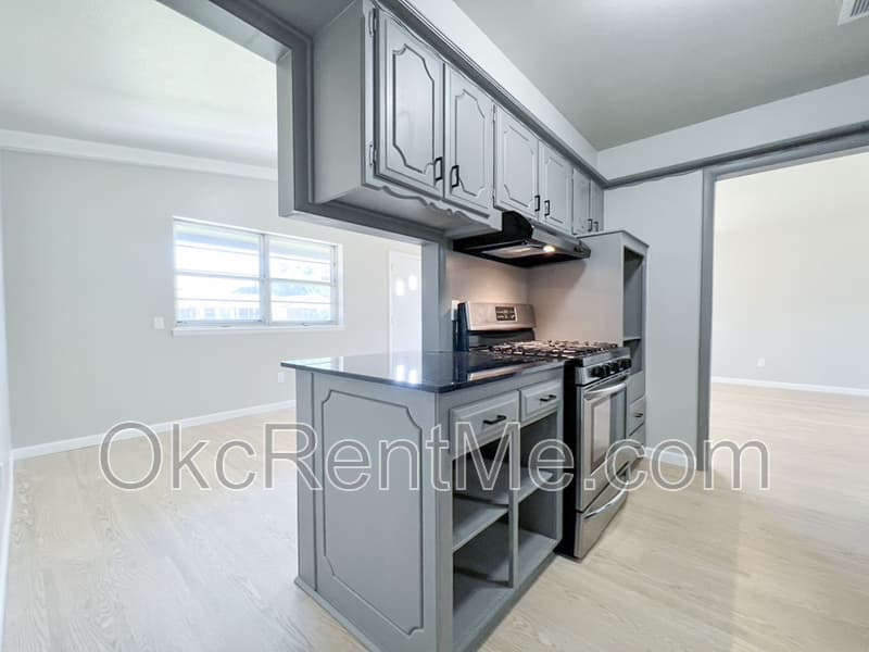 Oklahoma City House: 1428 SW 62nd St