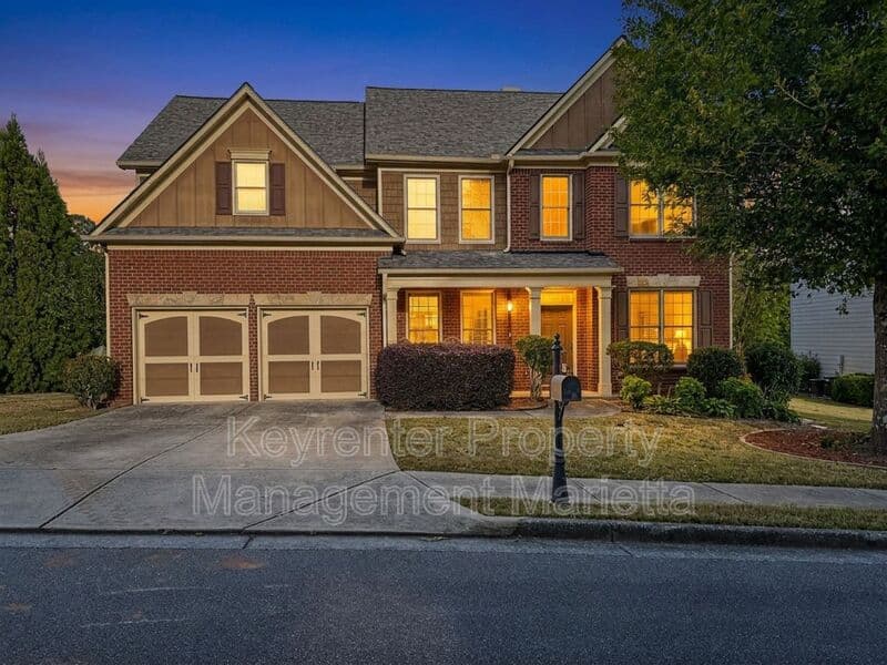 Marietta House: 302 Rosemont Park Ln