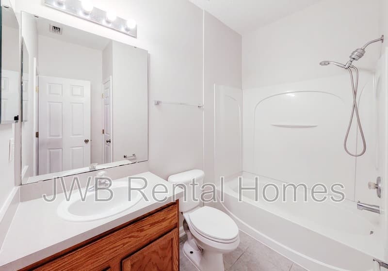 Jacksonville Condo: 12301 Kernan Forest Blvd #107