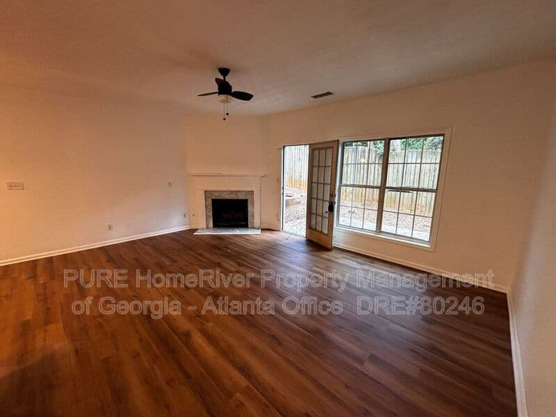 Avondale Estates Townhome: 768 Brookside Parc Ln