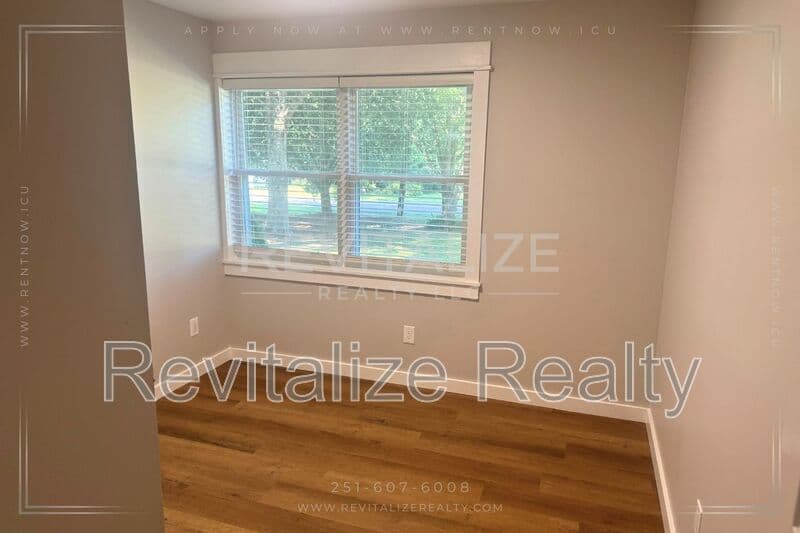 Mobile House: 1480 Repoll Rd