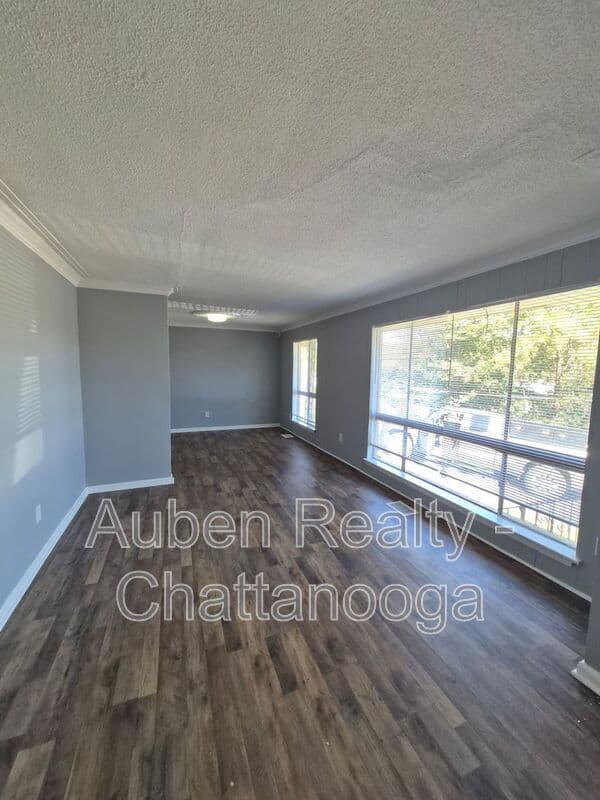 Chattanooga House: 4213 Oakland Terrace N