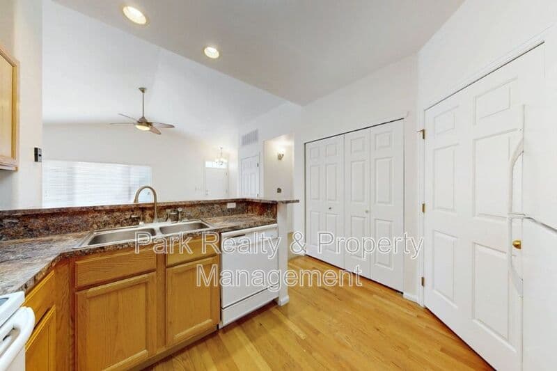 Aurora House: 12217 E 2nd Ave