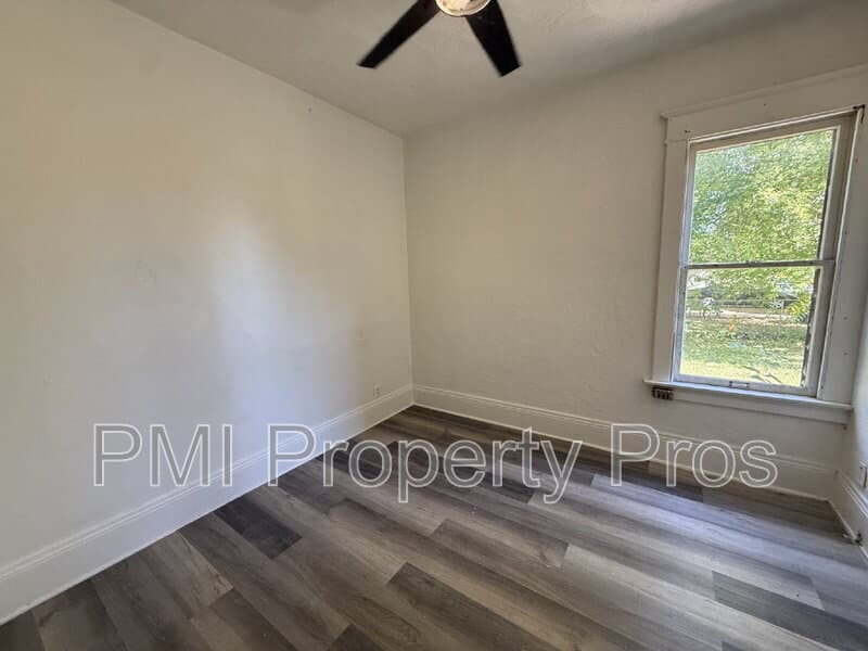 Milwaukee Condo: 3124 N 33rd St