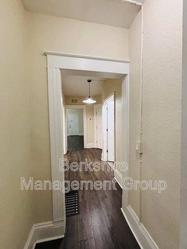 Lakeland Townhome: 118 S Lake Ave