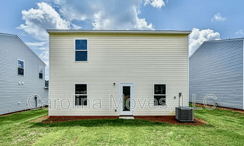 Inman House: 523 Springtime Lane