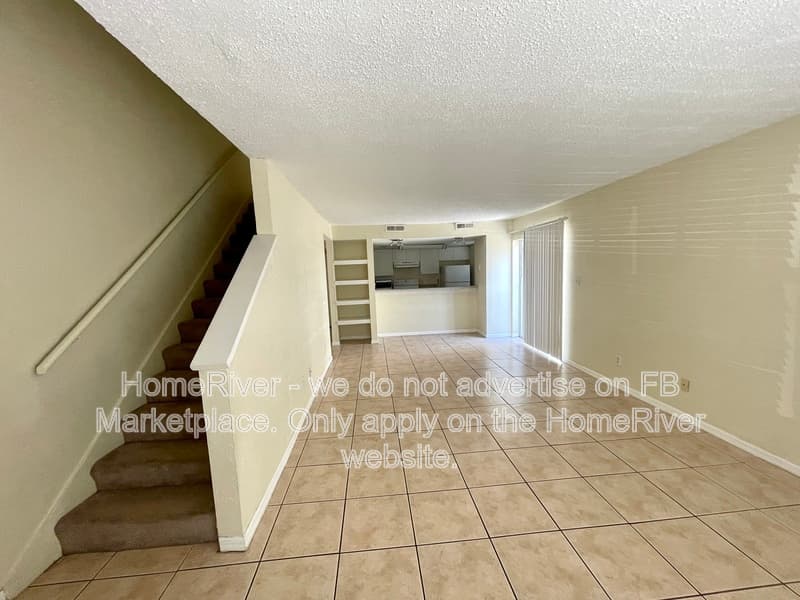 Tampa Condo: 8517 Lincoln Cove Dr
