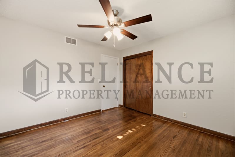 Wichita House: 9923 West Binter Lane