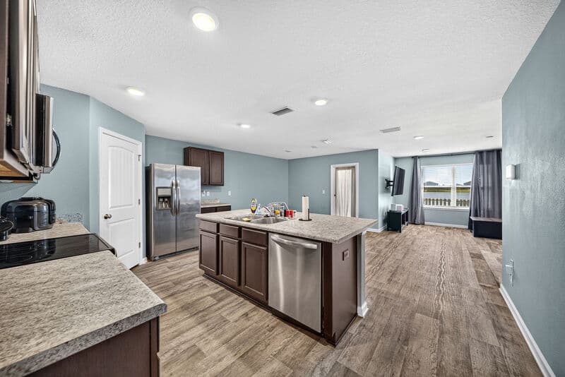 PANAMA CITY House: 7157 Hatteras Blvd