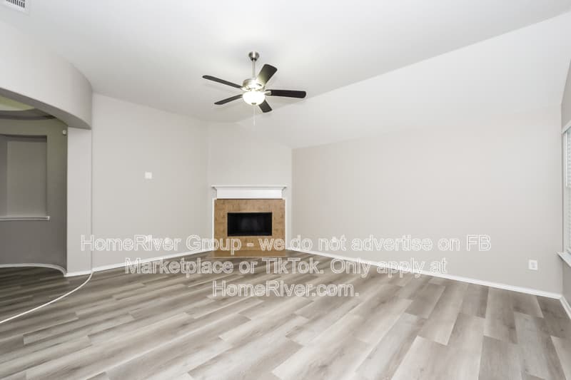 Fort Worth House: 1520 Birds Eye Rd