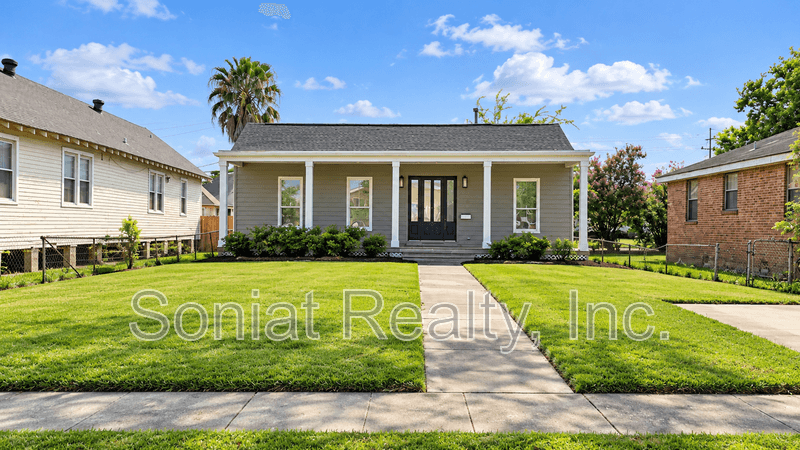 New Orleans House: 5815 Catina Street
