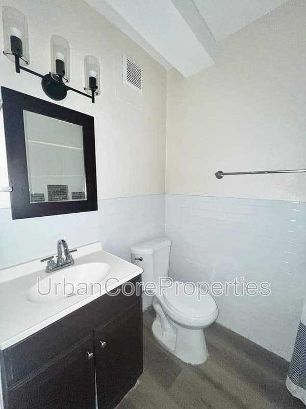 St. Petersburg Condo: 360 13th Ave NE