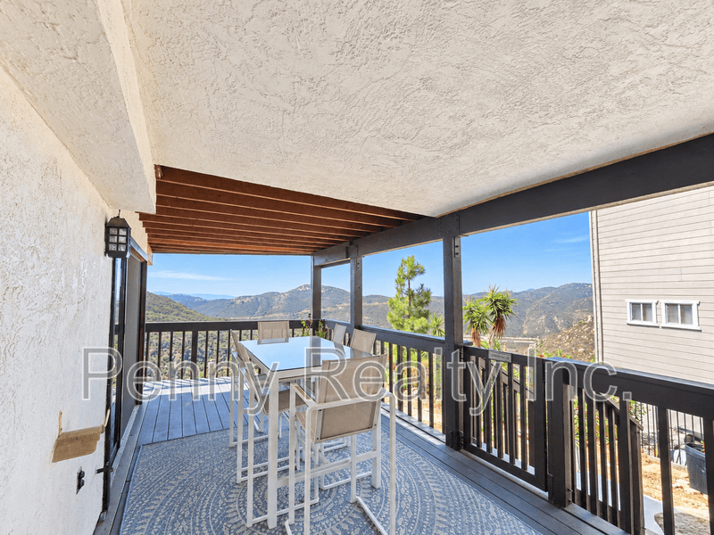 Escondido House: 9603 Indian Creek Way