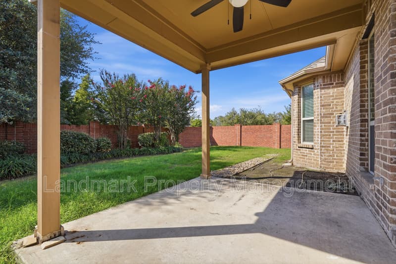 McKinney House: 11809 Bertram