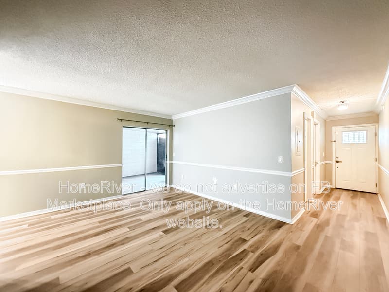Orlando House: 1263 Woodman Way