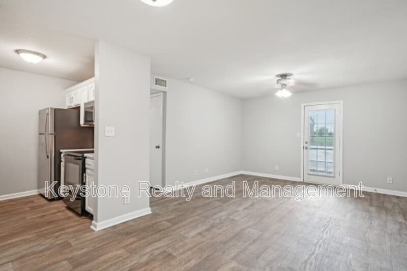 Clarksville Condo: 3301 Royster Lane