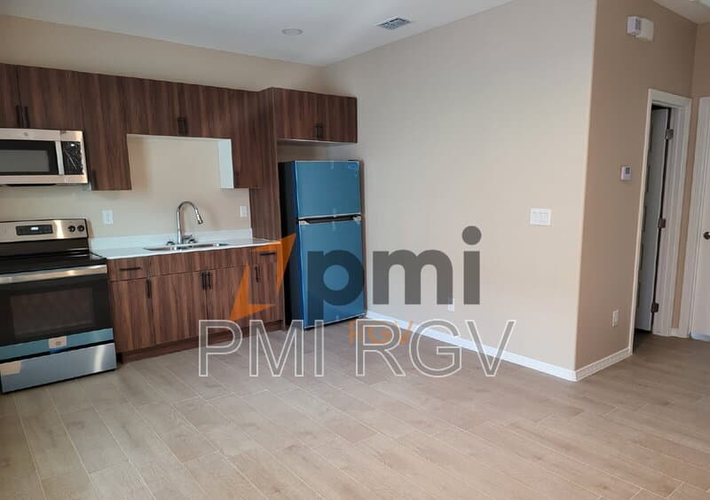 Edinburg Condo: 3101 W Kenwood St