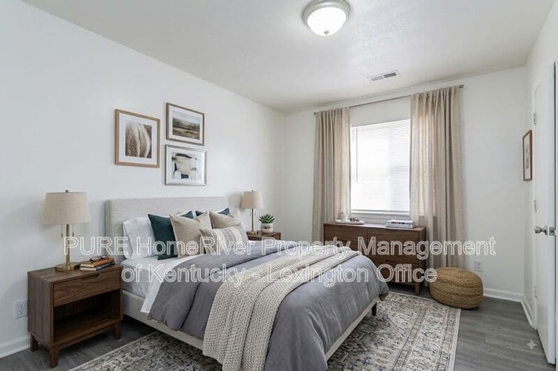 Lexington Condo: 566 North Martin Luther King Boulevard
