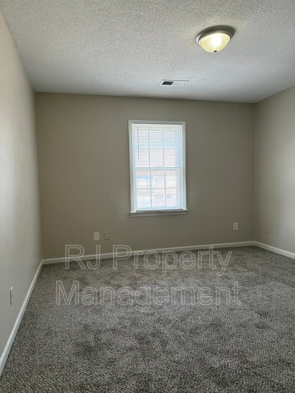 Bartlett Townhome: 3400 Lord Dunmore Cv