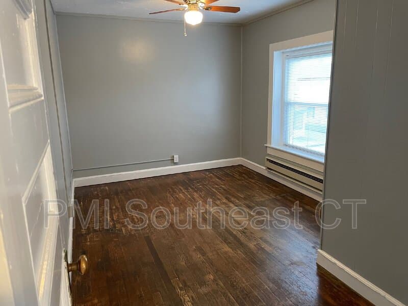 Plainfield Condo: 22 Railroad Ave