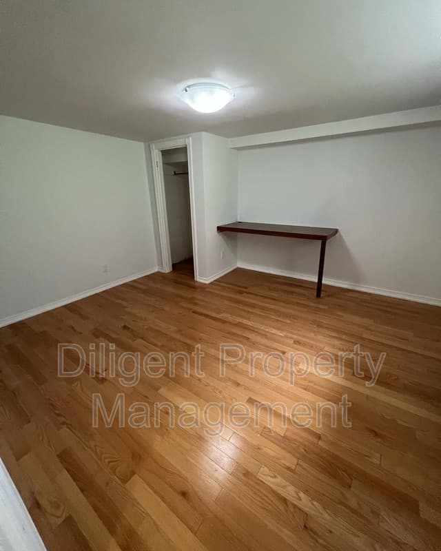 Peterborough House: 642 Bolivar Street
