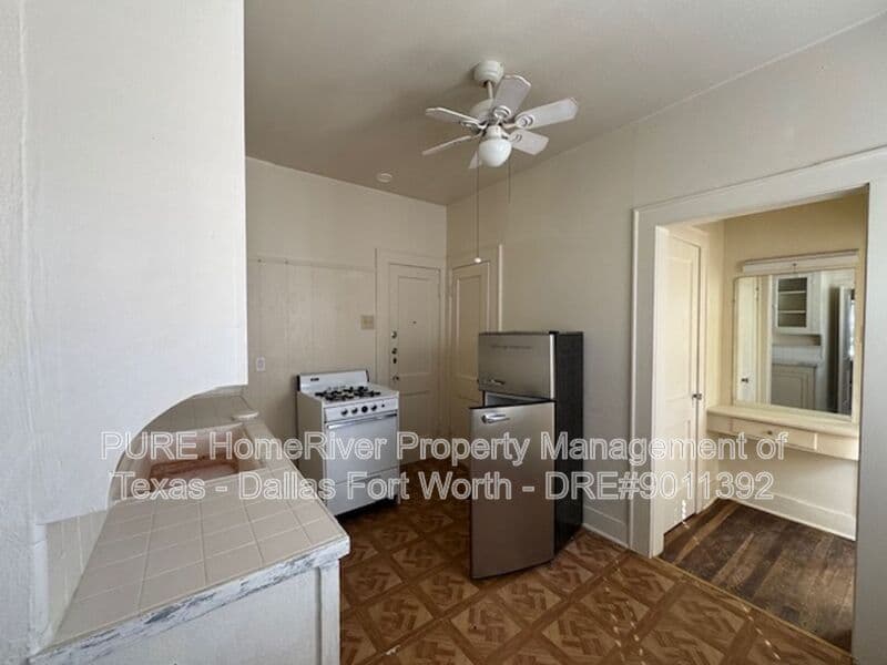 Fort Worth Condo: 3762 W 7th Street