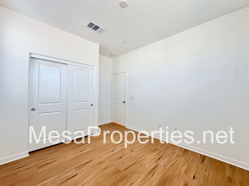 Ontario House: 4130 E. Malagon Privado