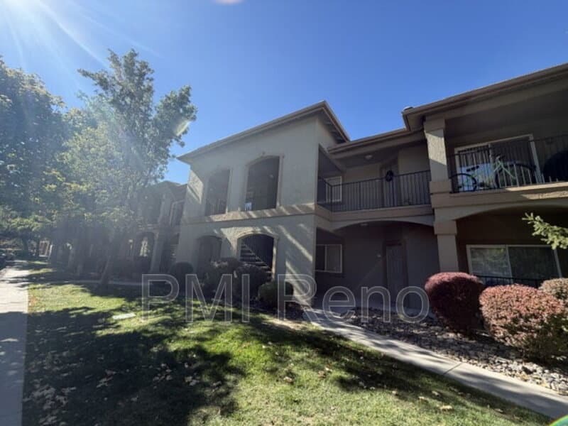 Reno Condo: 6850 Sharlands Ave