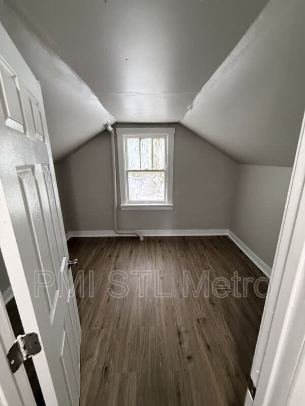 Saint Louis House: 6170 Emerald Avenue