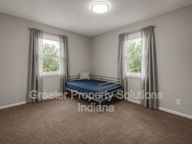 Crown Point House: 3810 Kingsway Drive