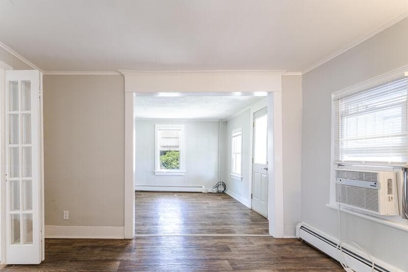 Troy House: 874 6th Avenue