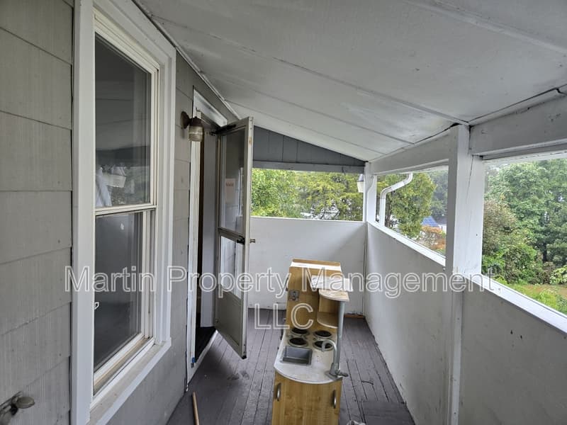 Haverhill Condo: 23 17th Avenue - 2