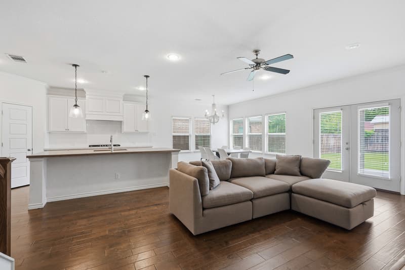 Fort Worth House: 2913 Gordon Avenue