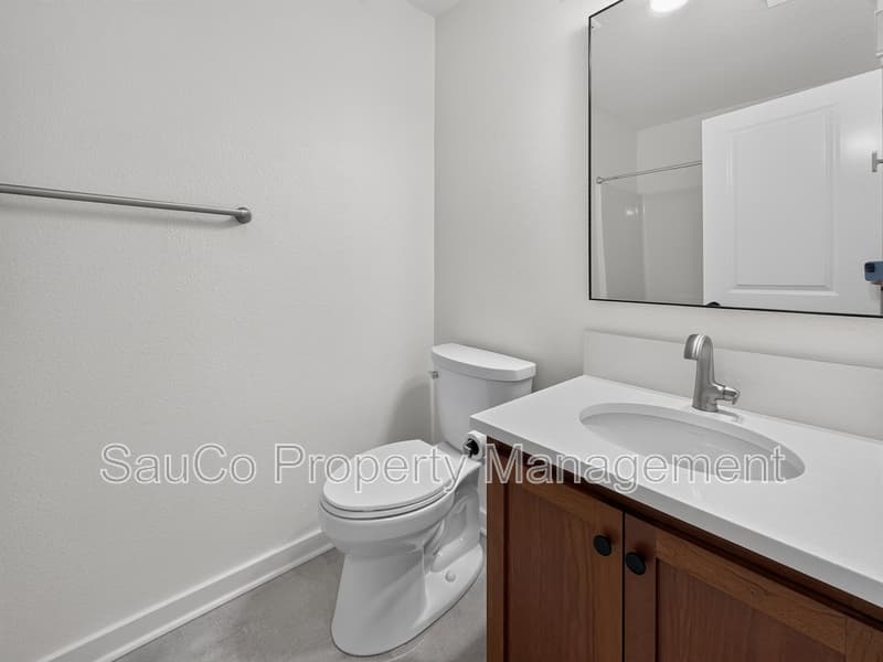Beaverton Townhome: 11971 Southwest Horizon Boulevard