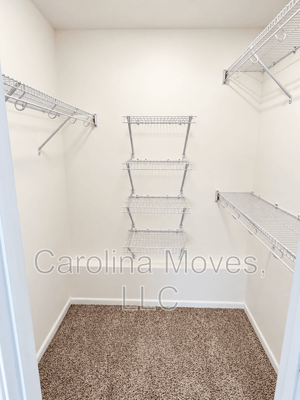 Taylors Townhome: 812 Reid School Rd.