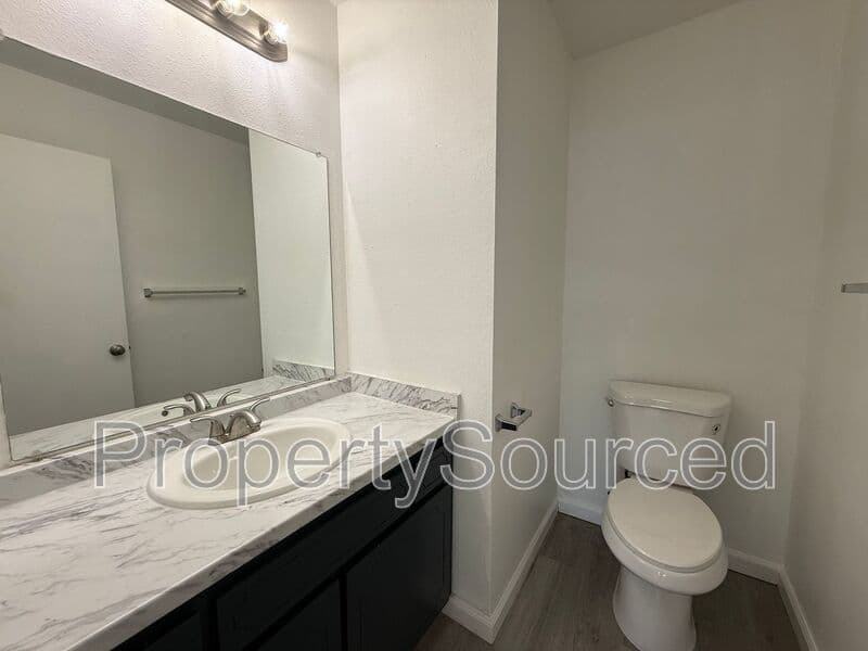 Stockton Townhome: 1944 Hickock Ct