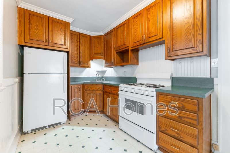 Indianapolis House: 4025 South State Avenue