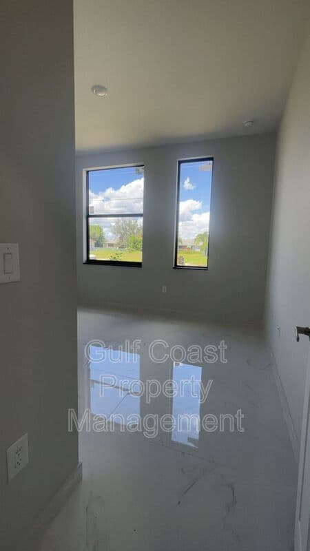 Cape Coral House: 1114 NW 22nd Terrace