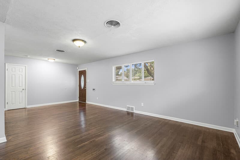 Fort Worth House: 3521 Jeanette Drive